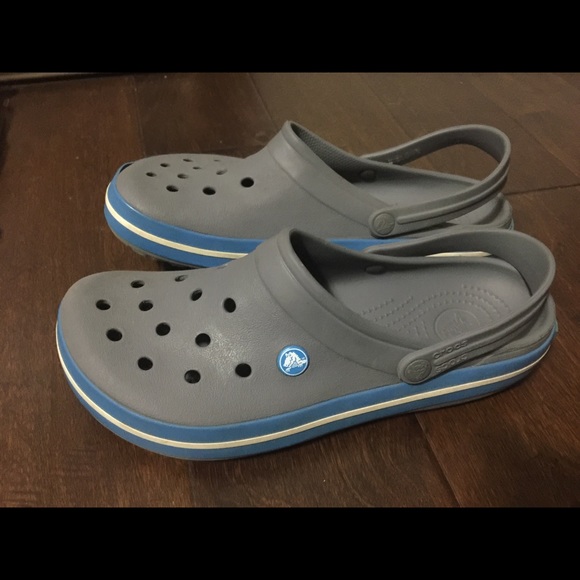 crocs size 11 womens